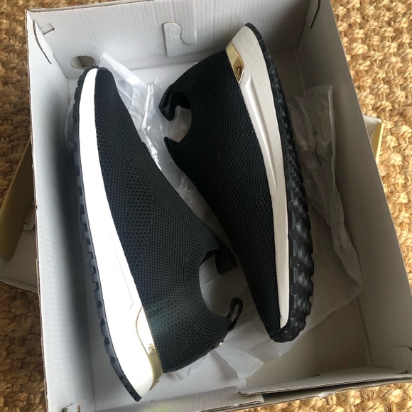 New: Michael Kors Brodie Slip On Trainer. Black. Size 9 - Picture 8 of 10